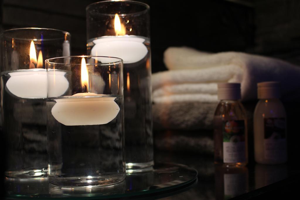 Le Love Spa Лион Экстерьер фото
